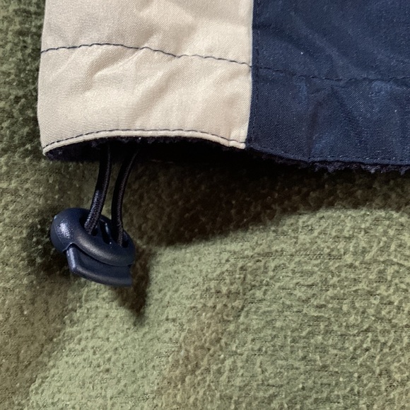 Men’s Air Force jacket w/ fleece lining. Armpit to armpit approx. 26 1/2 inches - Picture 6 of 14